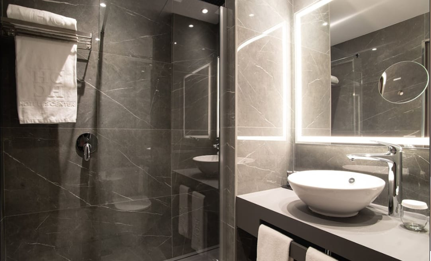 Apartamento con jacuzzi en Herradura