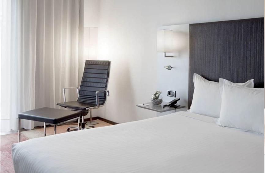 Hotel con jacuzzi en Ikla