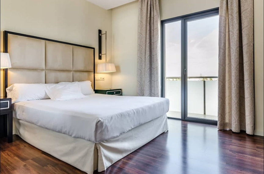 Hotel con jacuzzi en Rafailovići